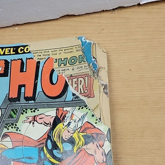 Collectible Marvel comic book, Thors Dart Blasting Hammer, pez,  - Picture 4 of 11